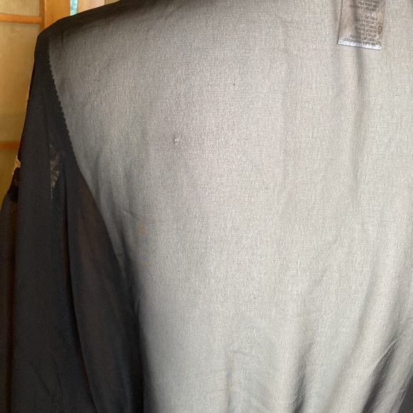 Secret Treasures Robe Black Sheer Robe - Picture 11 of 11